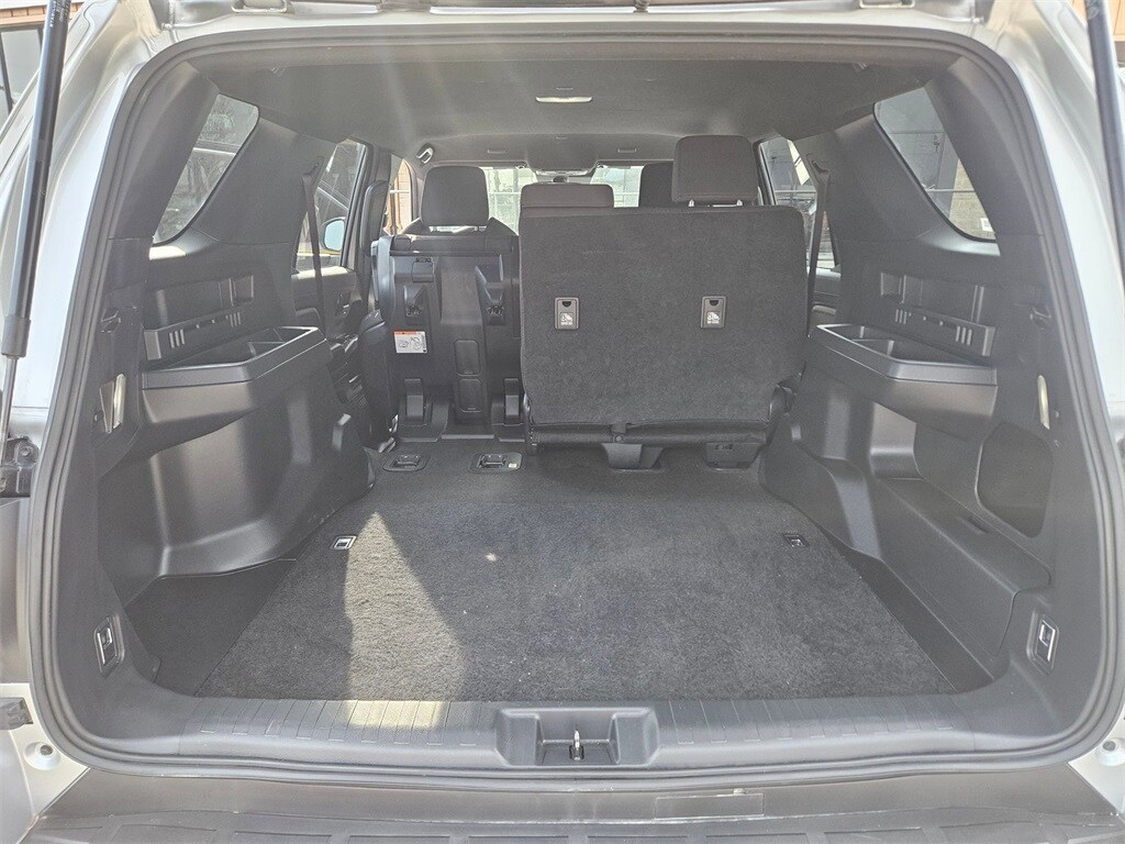 Thumbnail: 2025 Toyota 4Runner - 24