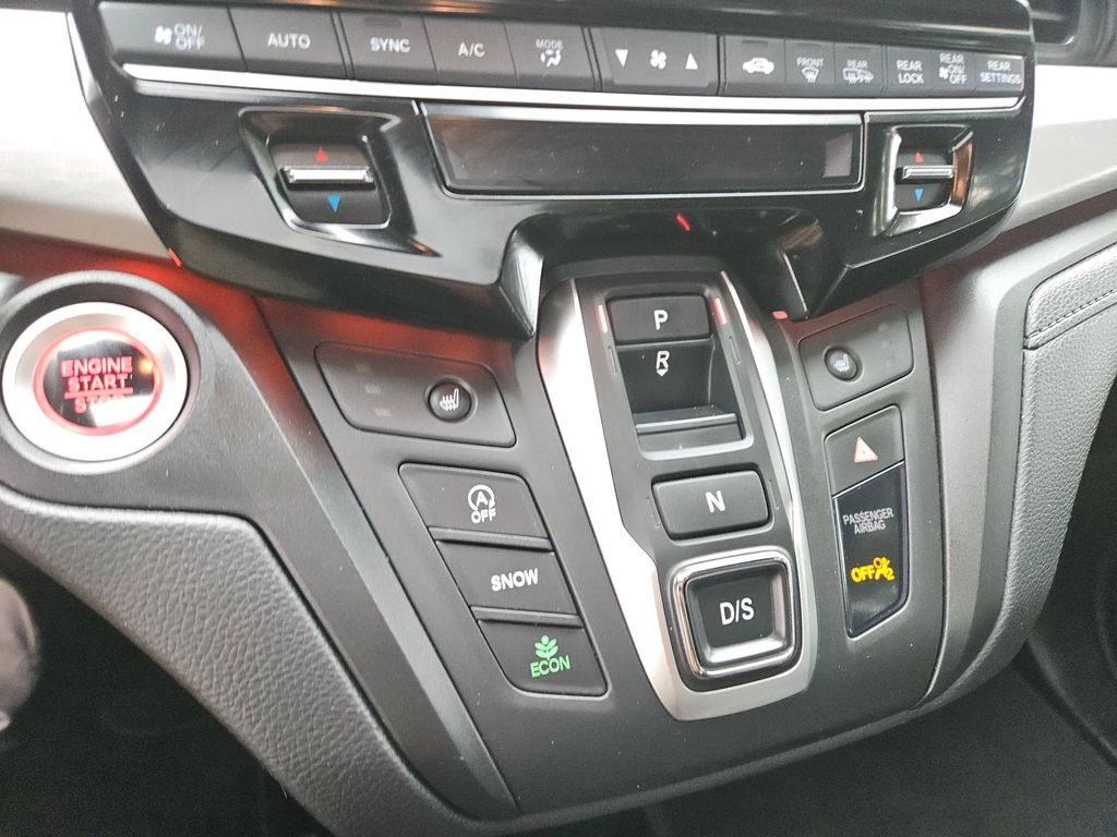 Thumbnail: 2025 Honda Odyssey - 30