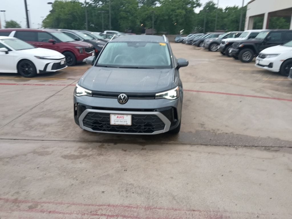 Thumbnail: 2025 Volkswagen Taos - 5