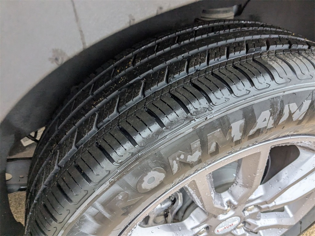 Thumbnail: 2024 GMC Terrain - 30