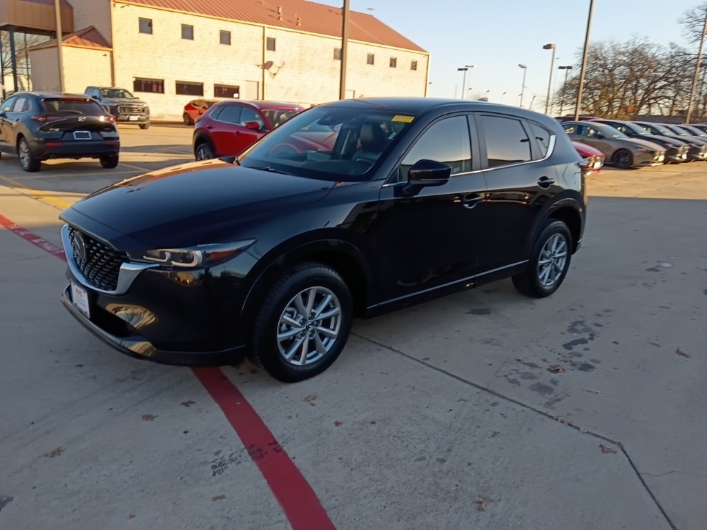 Thumbnail: 2025 Mazda CX-5 - 1