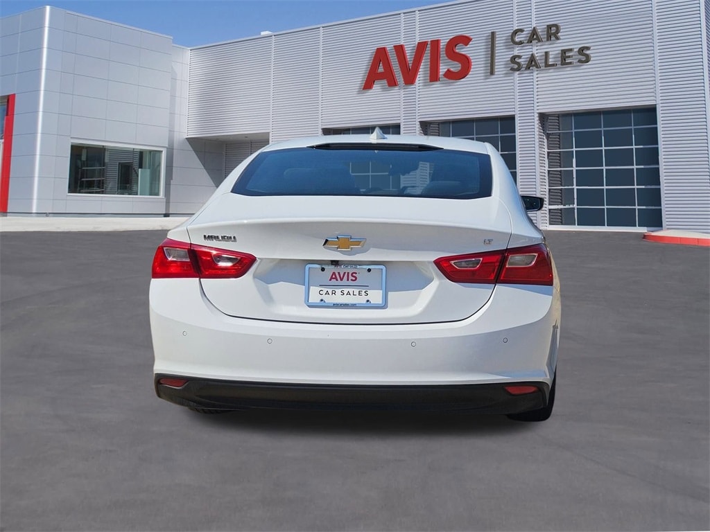 Thumbnail: 2024 Chevrolet Malibu - 7