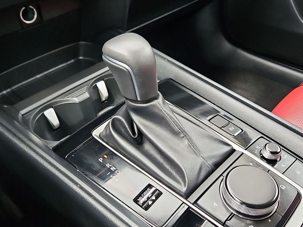 Thumbnail: 2025 Mazda CX-50 - 19