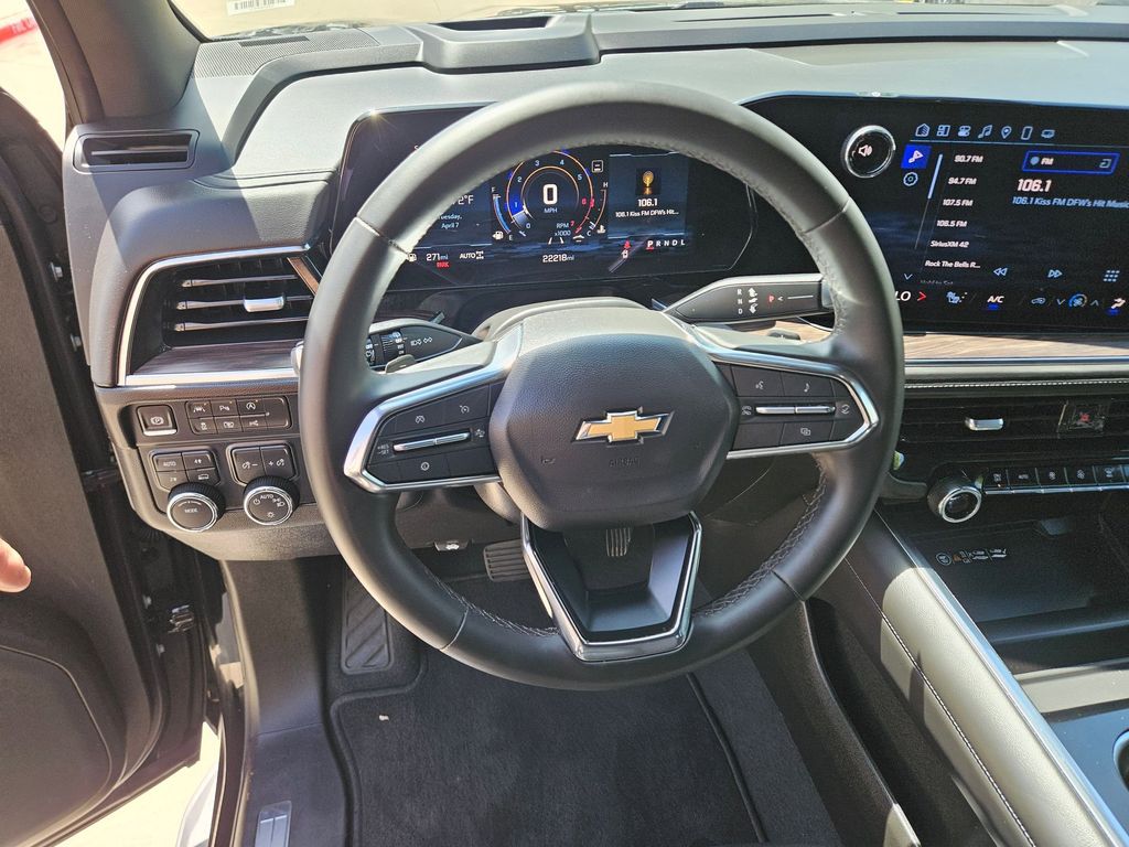 Thumbnail: 2025 Chevrolet Tahoe - 18