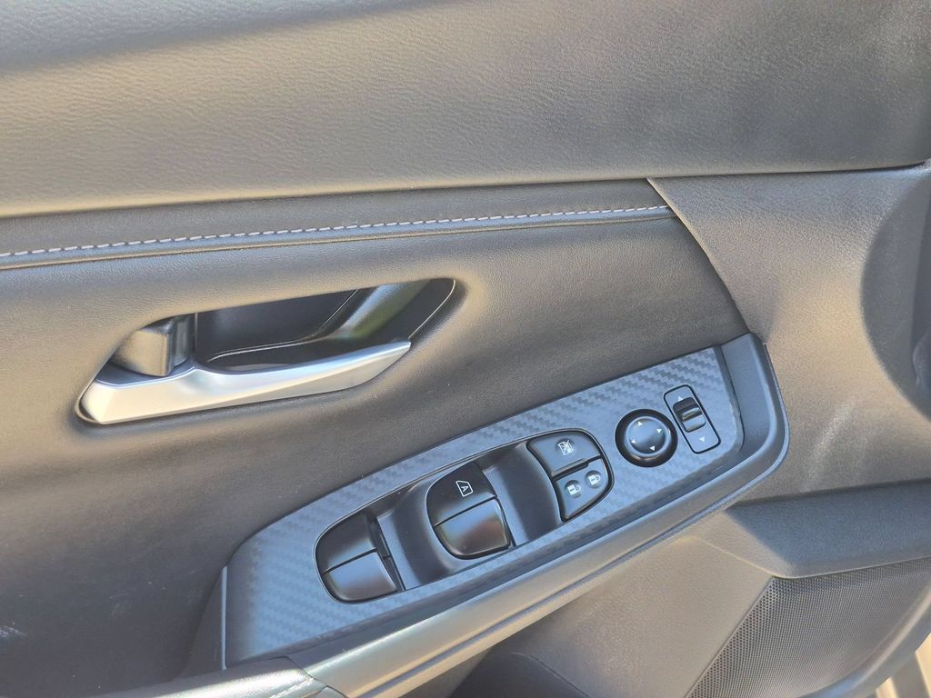Thumbnail: 2025 Nissan Sentra - 13
