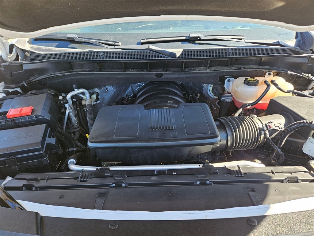 Thumbnail: 2024 Chevrolet Tahoe - 24