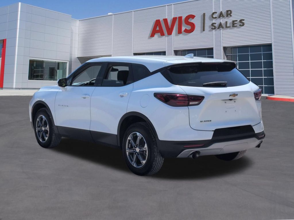 2025 Chevrolet Blazer 2LT - Photo 9