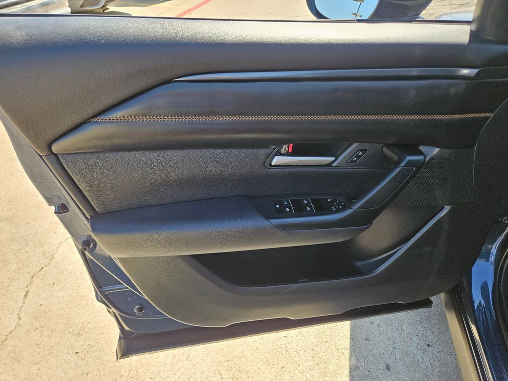 Thumbnail: 2025 Mazda CX-50 - 14