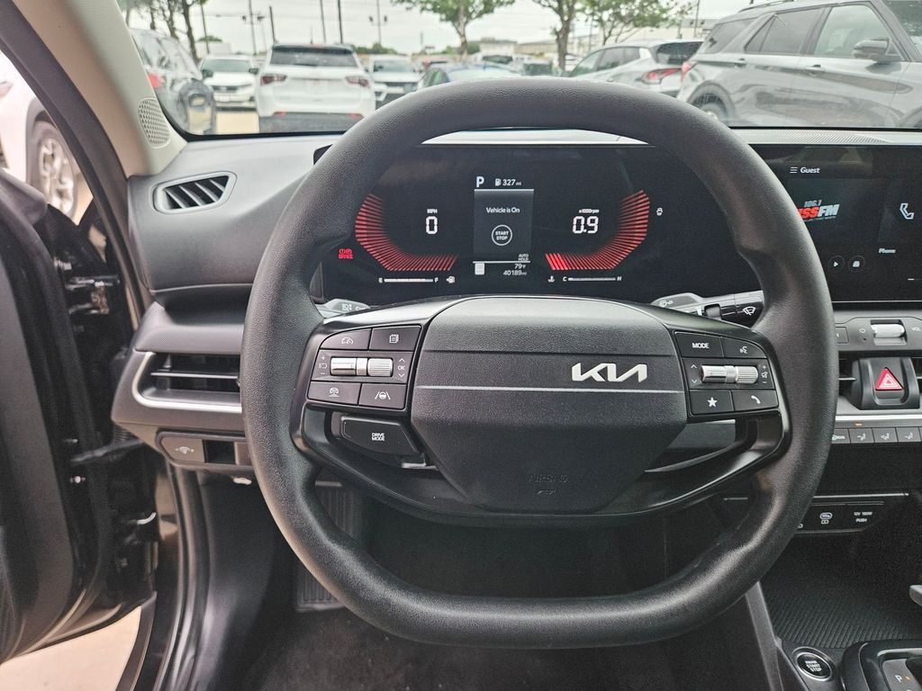 Thumbnail: 2025 Kia K4 - 17