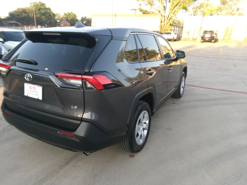 Thumbnail: 2025 Toyota RAV4 - 6