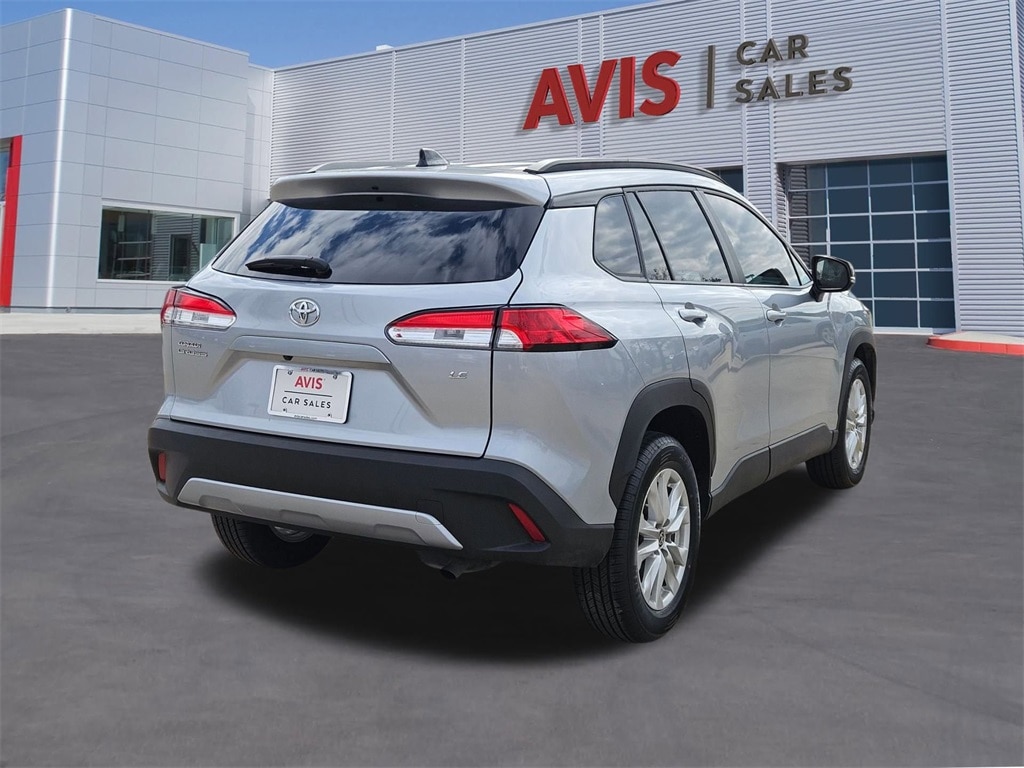 Thumbnail: 2025 Toyota Corolla Cross - 6