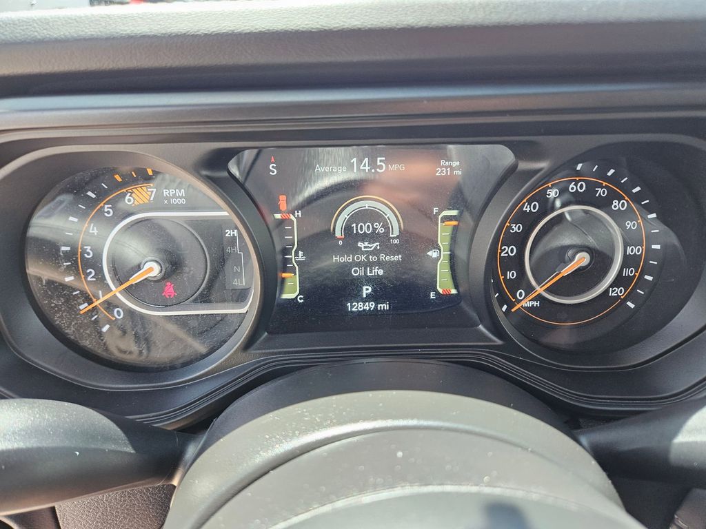 Thumbnail: 2025 Jeep Wrangler - 19