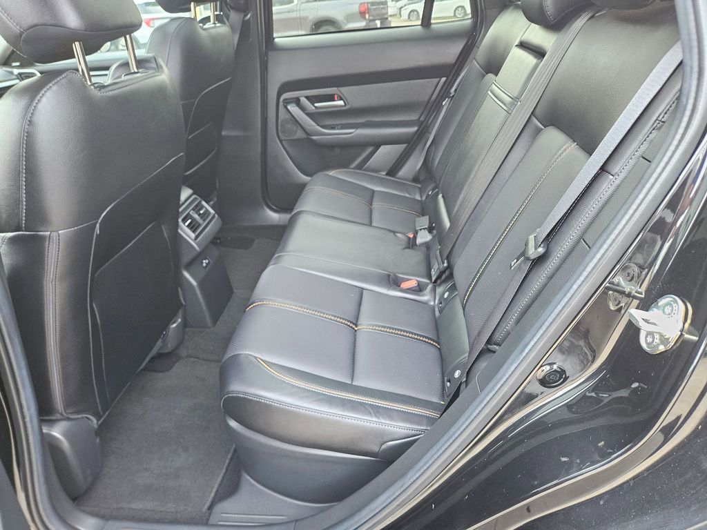 Thumbnail: 2025 Mazda CX-50 - 27