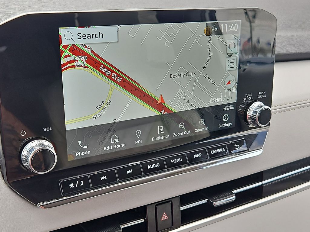 Thumbnail: 2024 Mitsubishi Outlander - 17