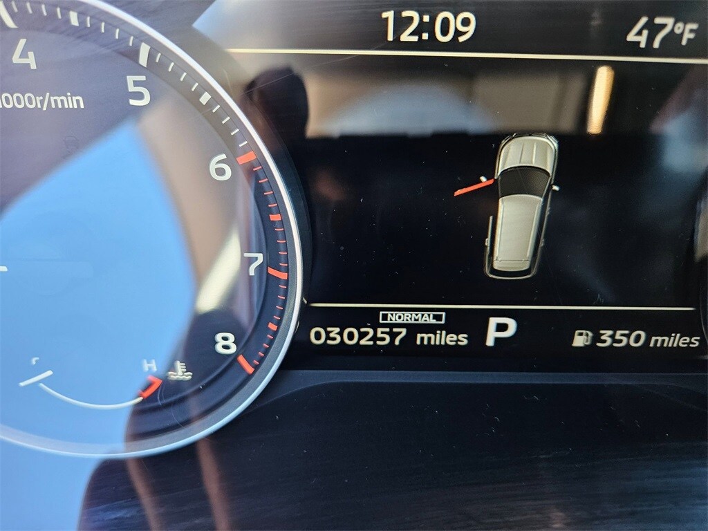 Thumbnail: 2025 Mitsubishi Outlander - 20