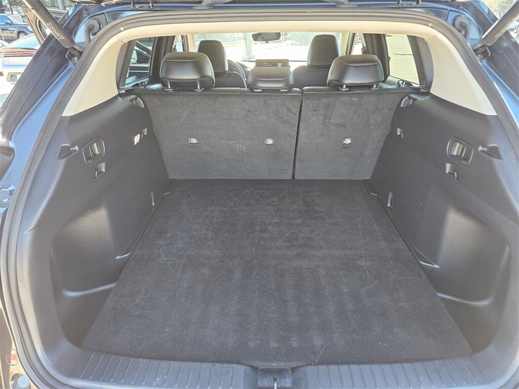 Thumbnail: 2025 Mazda CX-50 - 24