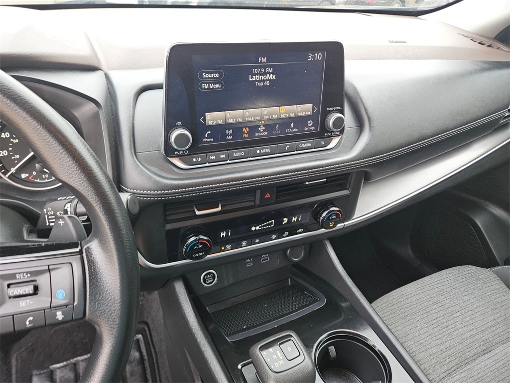 Thumbnail: 2023 Nissan Rogue - 17