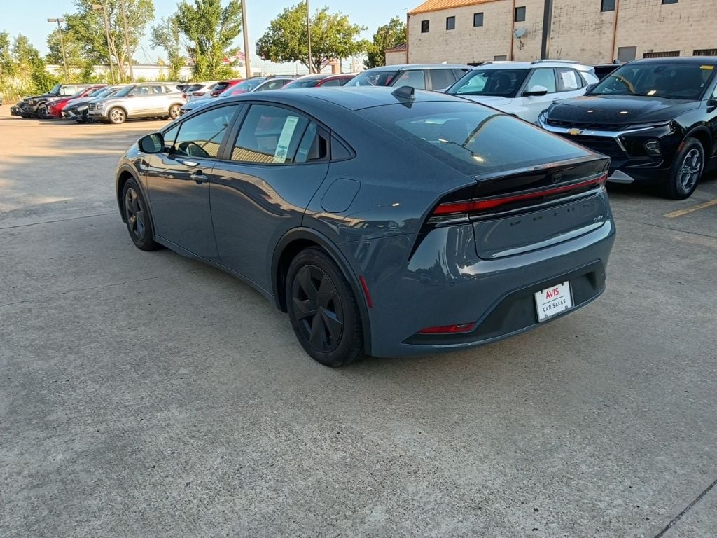 Thumbnail: 2025 Toyota Prius - 8