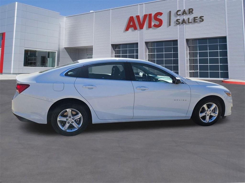 Thumbnail: 2024 Chevrolet Malibu - 7