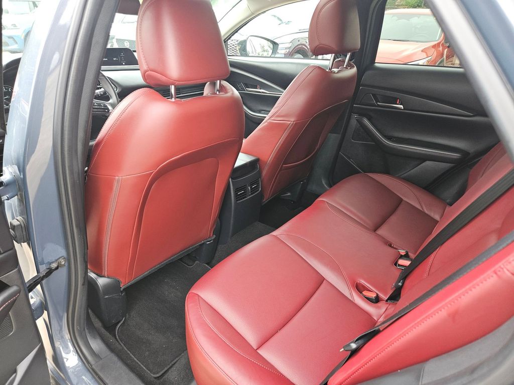 Thumbnail: 2025 Mazda CX-30 - 29