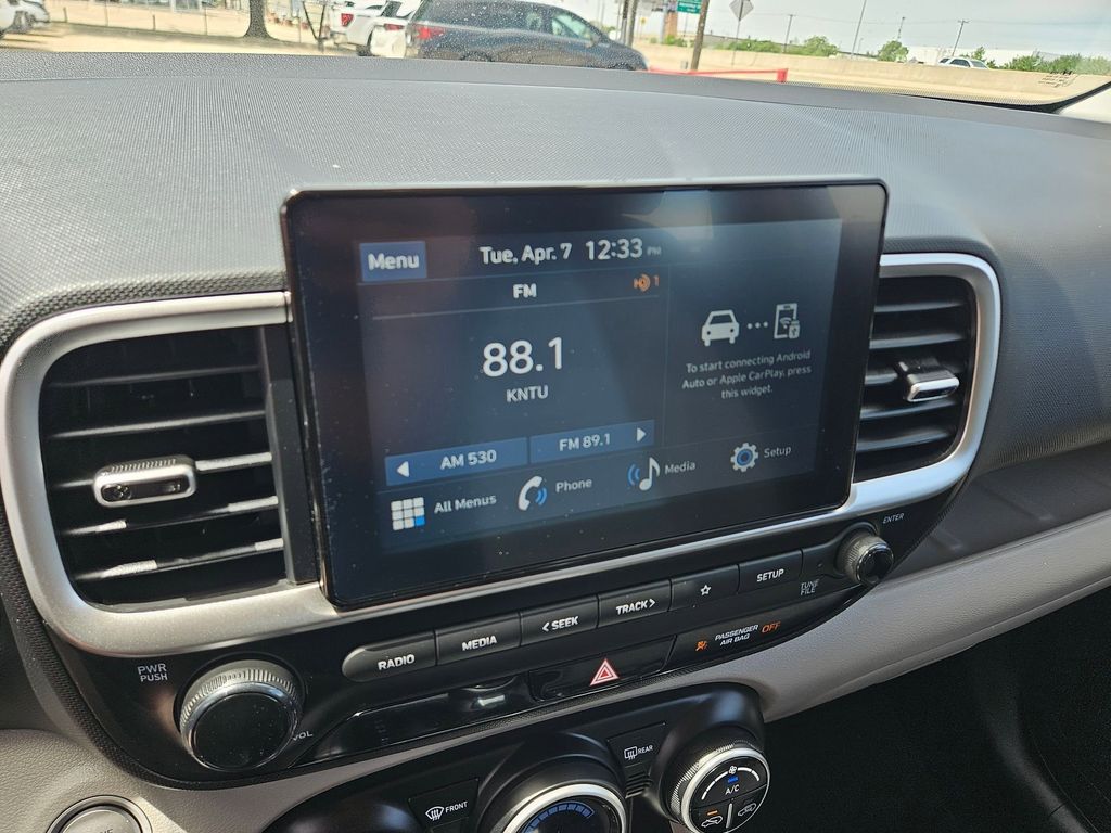 Thumbnail: 2025 Hyundai Venue - 21