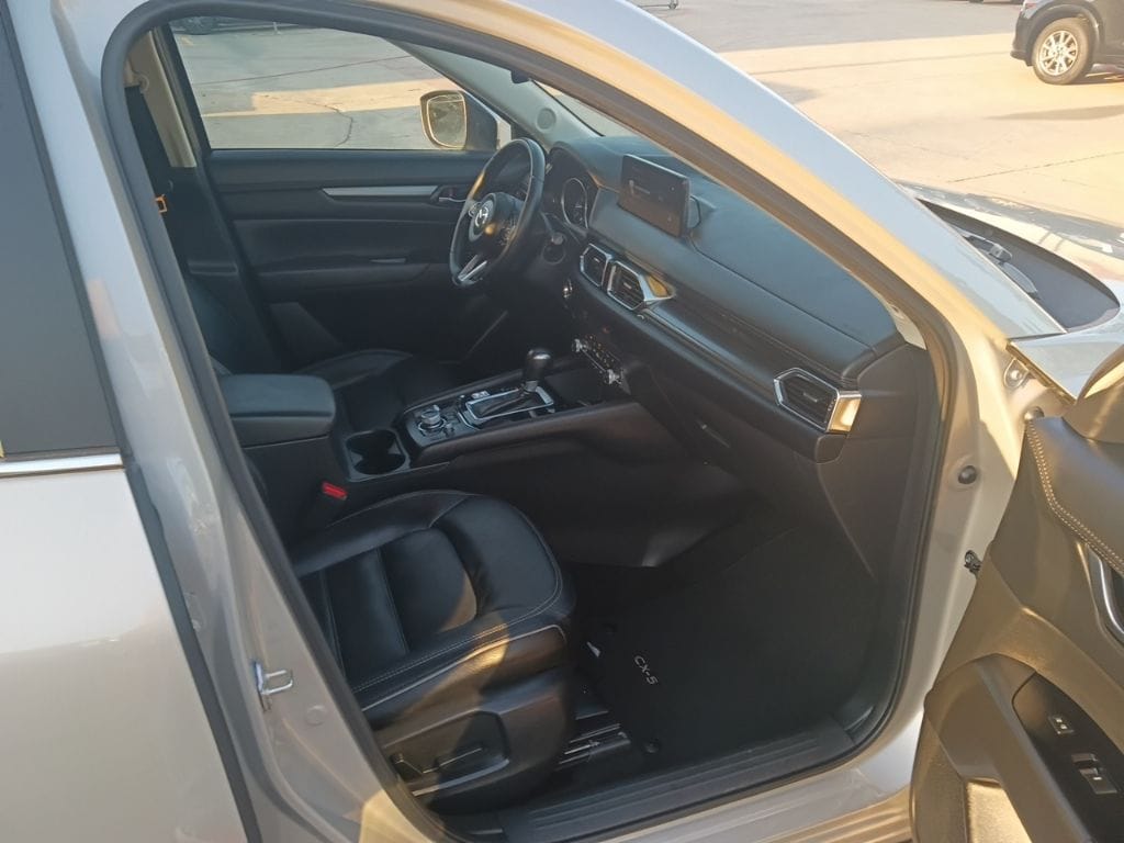 Thumbnail: 2025 Mazda CX-5 - 9