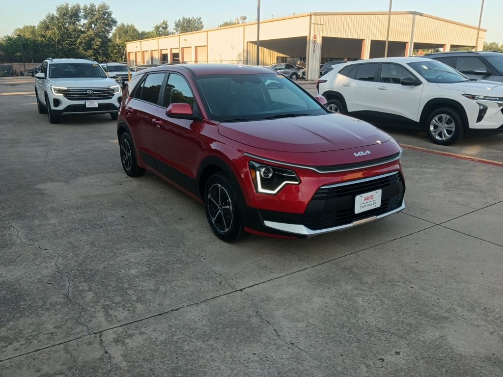 Thumbnail: 2025 Kia Niro - 6