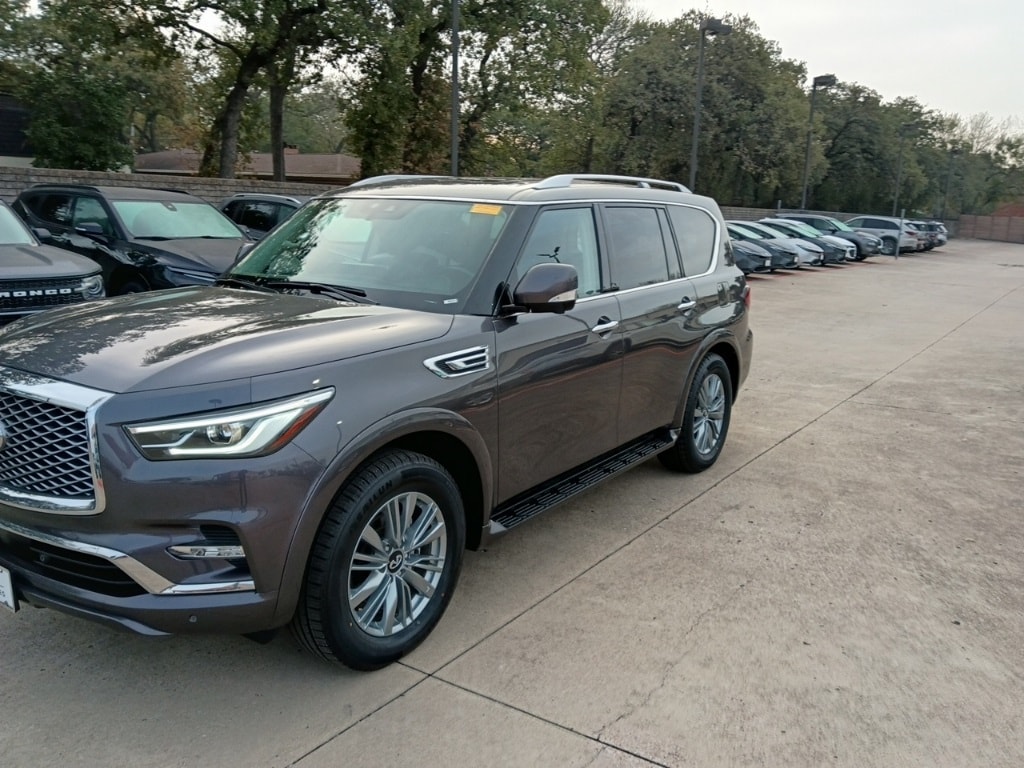 Thumbnail: 2024 INFINITI QX80 - 1