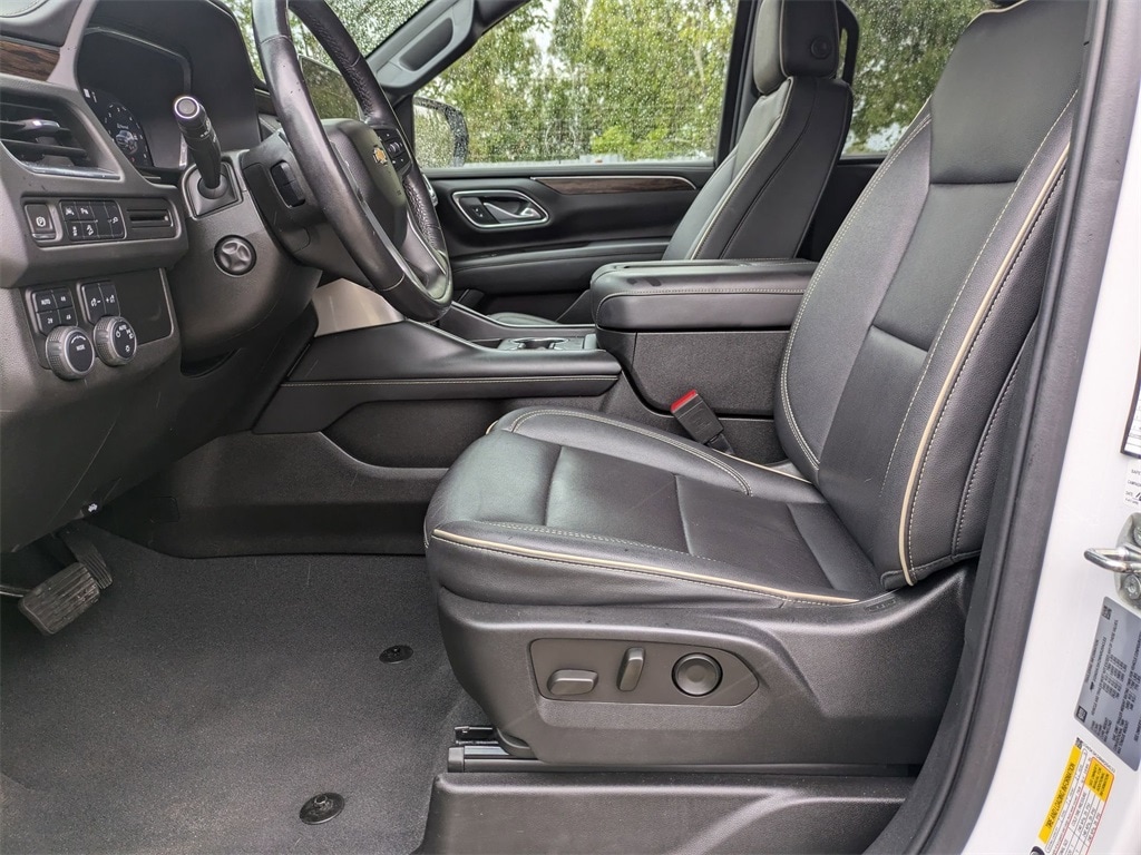 Thumbnail: 2022 Chevrolet Tahoe - 24