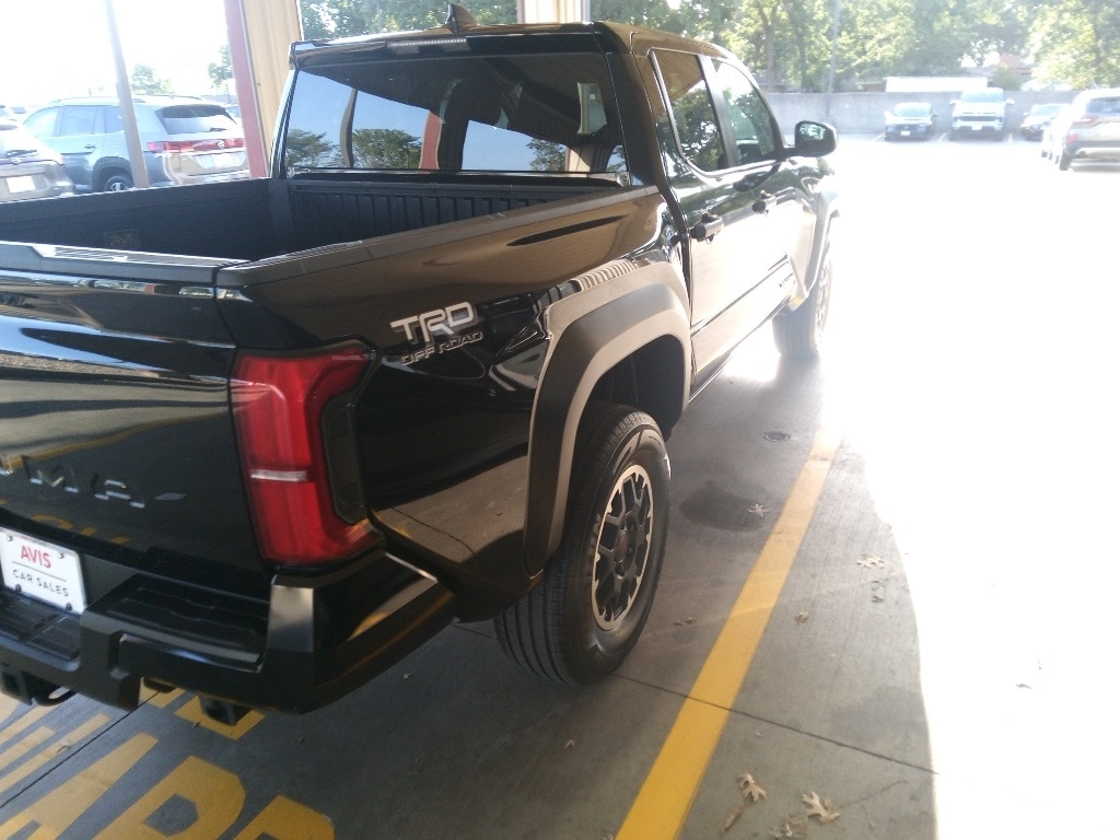 Thumbnail: 2024 Toyota Tacoma - 6
