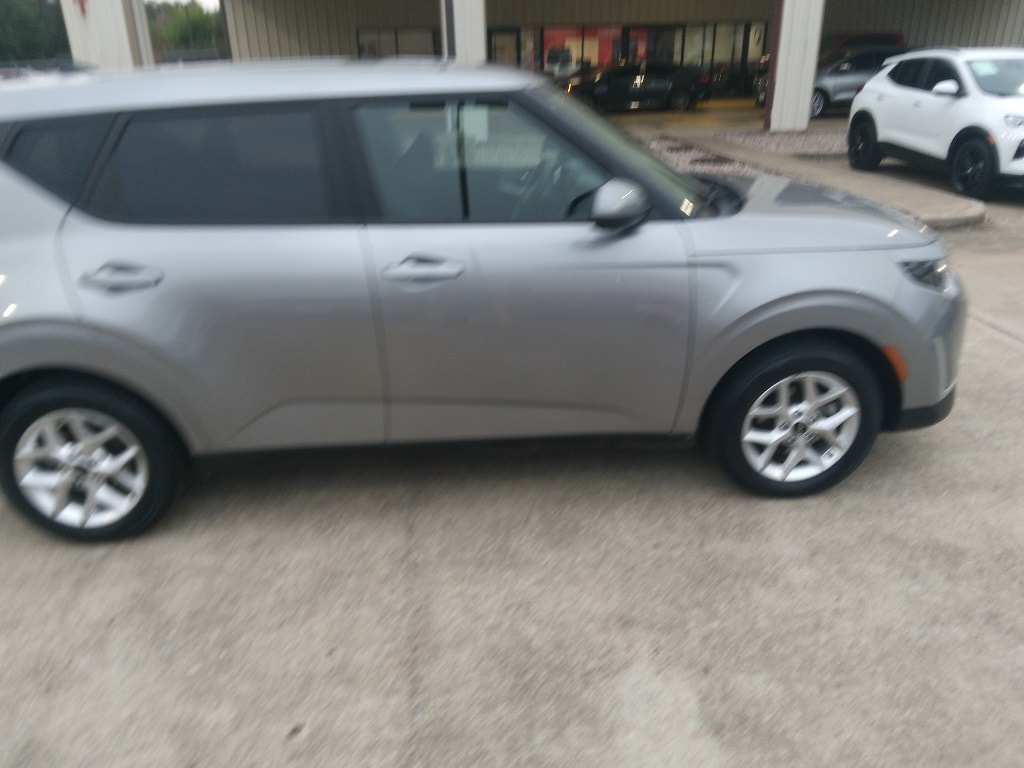 Thumbnail: 2024 Kia Soul - 7