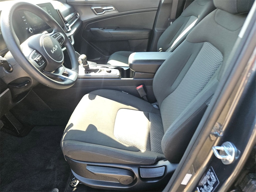 Thumbnail: 2024 Kia Sportage - 14