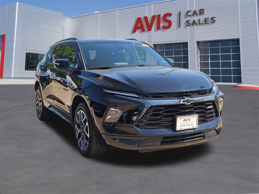 Thumbnail: 2025 Chevrolet Blazer - 3