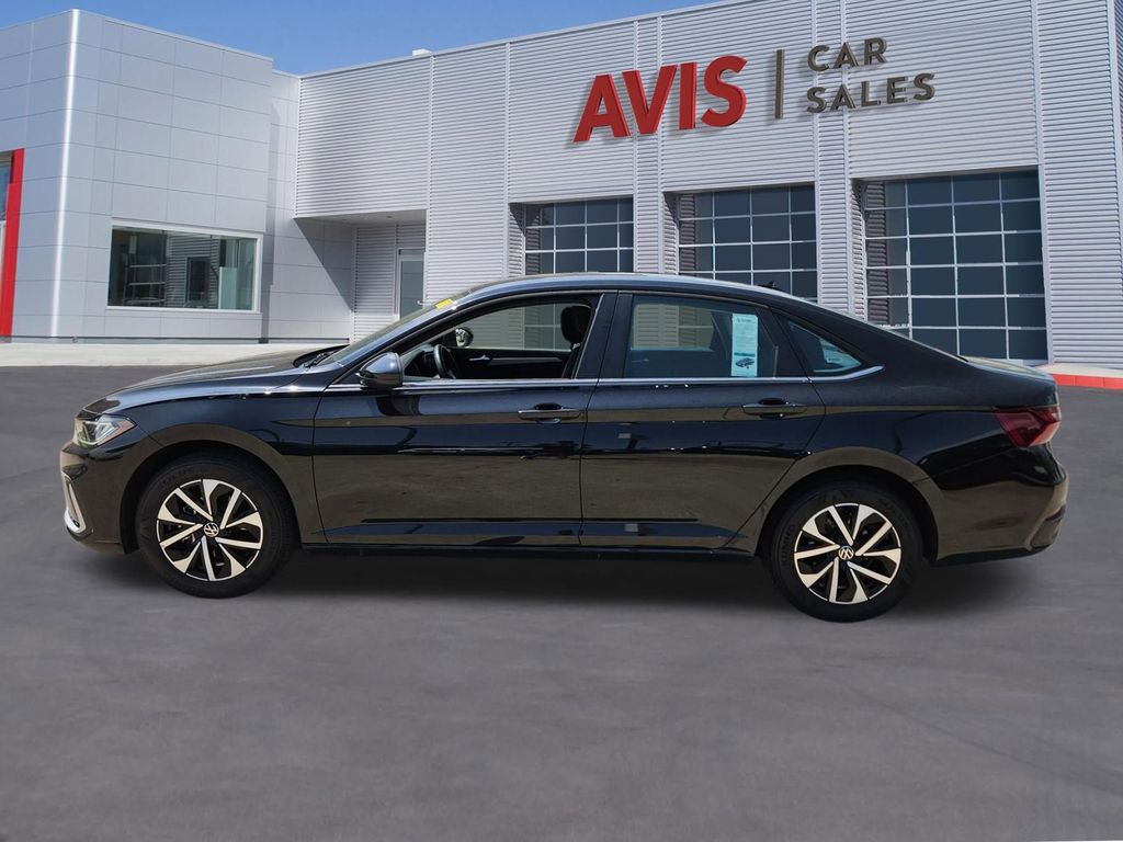 Thumbnail: 2025 Volkswagen Jetta - 2