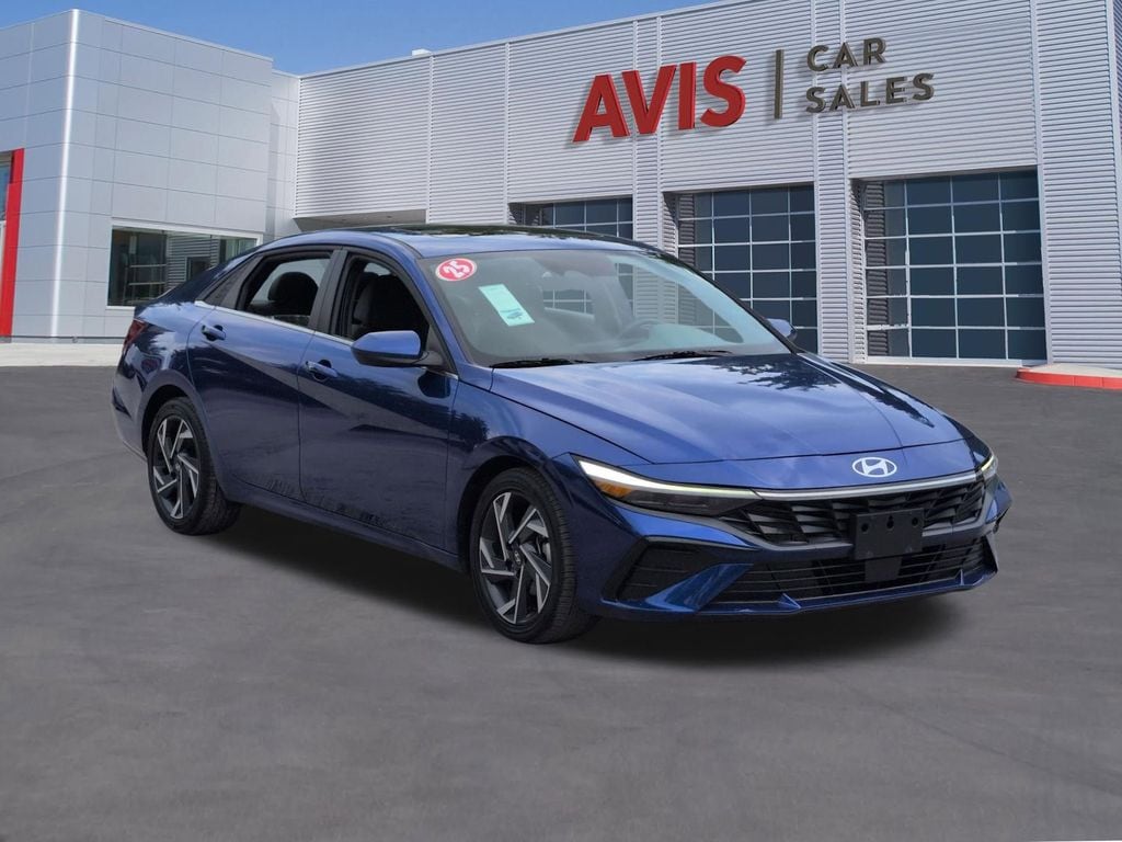 Thumbnail: 2025 Hyundai Elantra - 3