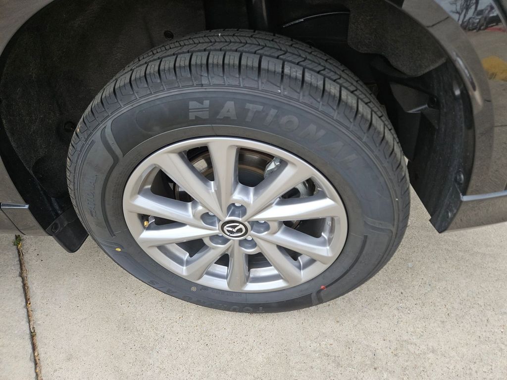 Thumbnail: 2025 Mazda CX-5 - 24