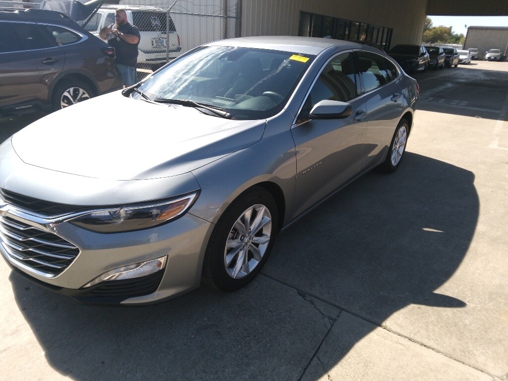 Used 2024 Chevrolet Malibu For Sale at AVIS Car Sales VIN