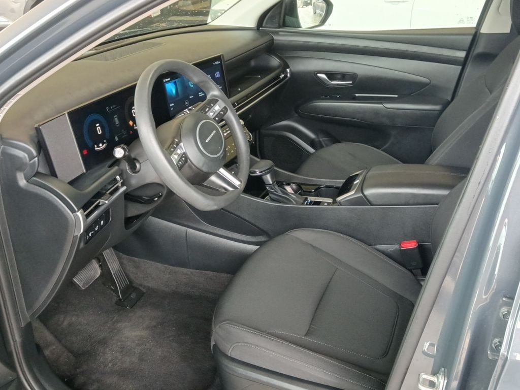 Thumbnail: 2025 Hyundai Tucson - 4