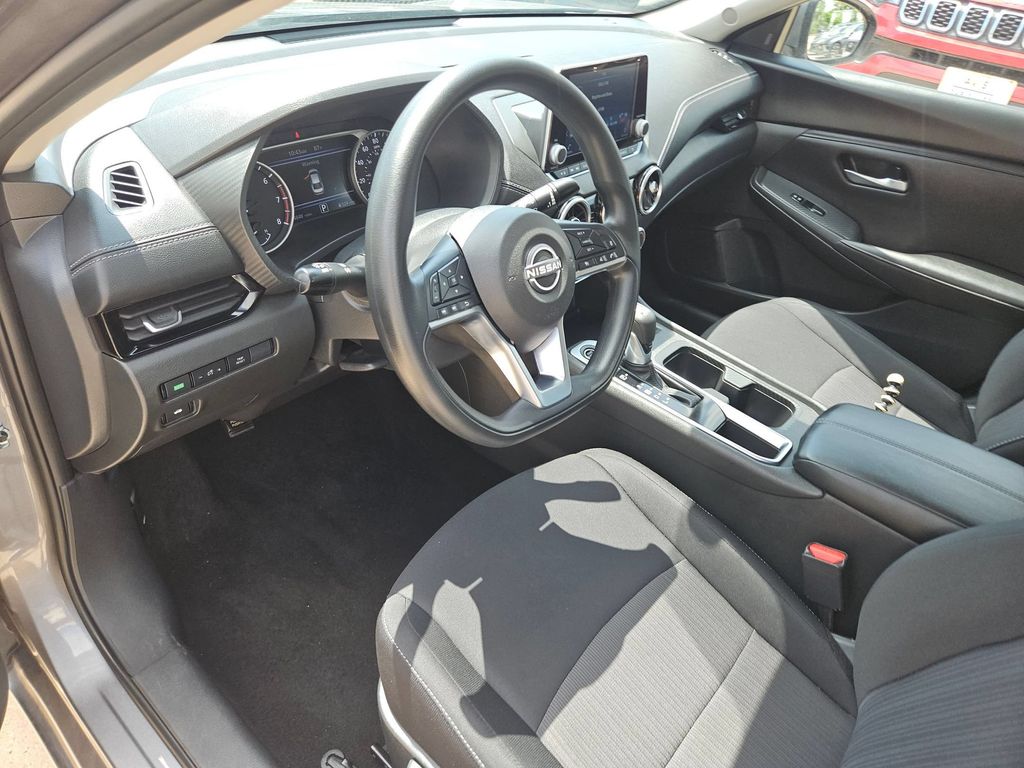 Thumbnail: 2025 Nissan Sentra - 15