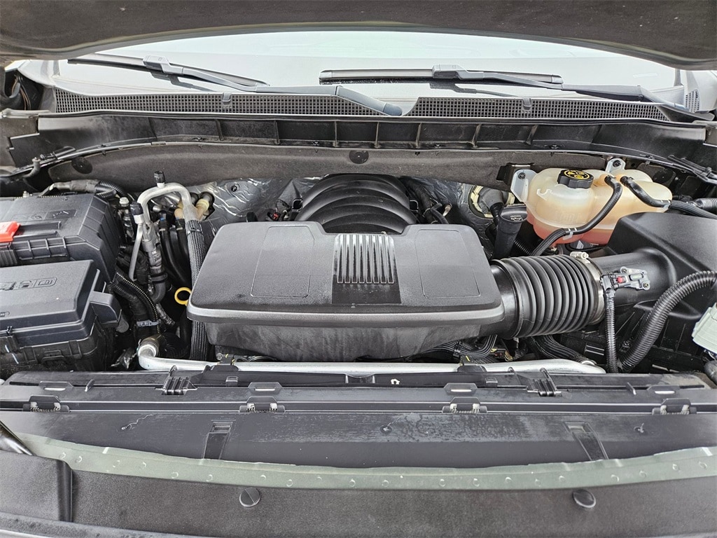 Thumbnail: 2023 Chevrolet Suburban - 25