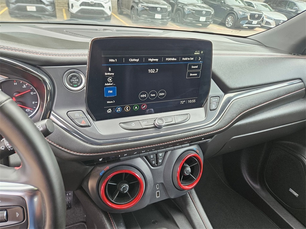 Thumbnail: 2025 Chevrolet Blazer - 21