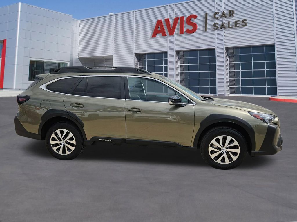 Thumbnail: 2025 Subaru Outback - 7