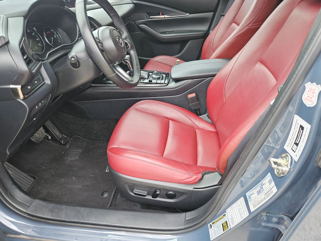 Thumbnail: 2025 Mazda CX-30 - 11