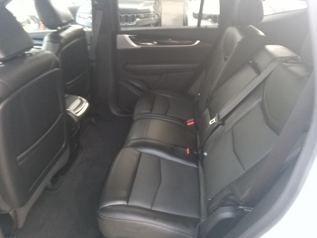 2024 Cadillac XT6 Premium Luxury 11