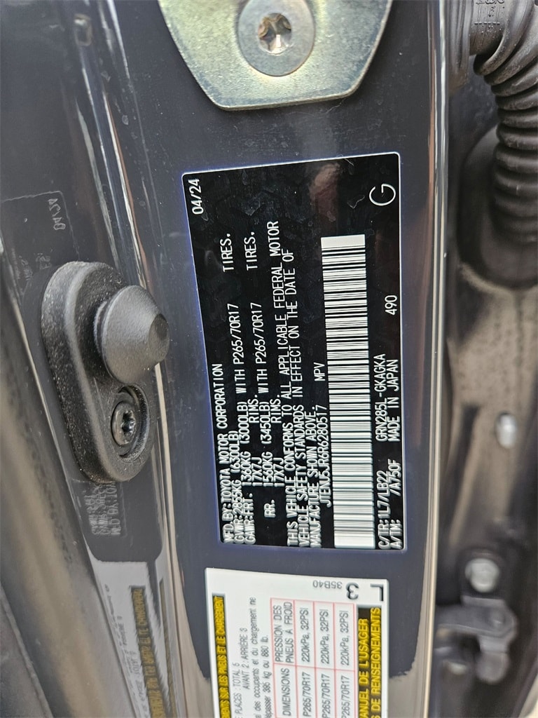Thumbnail: 2024 Toyota 4Runner - 31