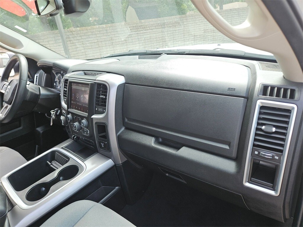 Thumbnail: 2023 RAM 1500 Classic - 31