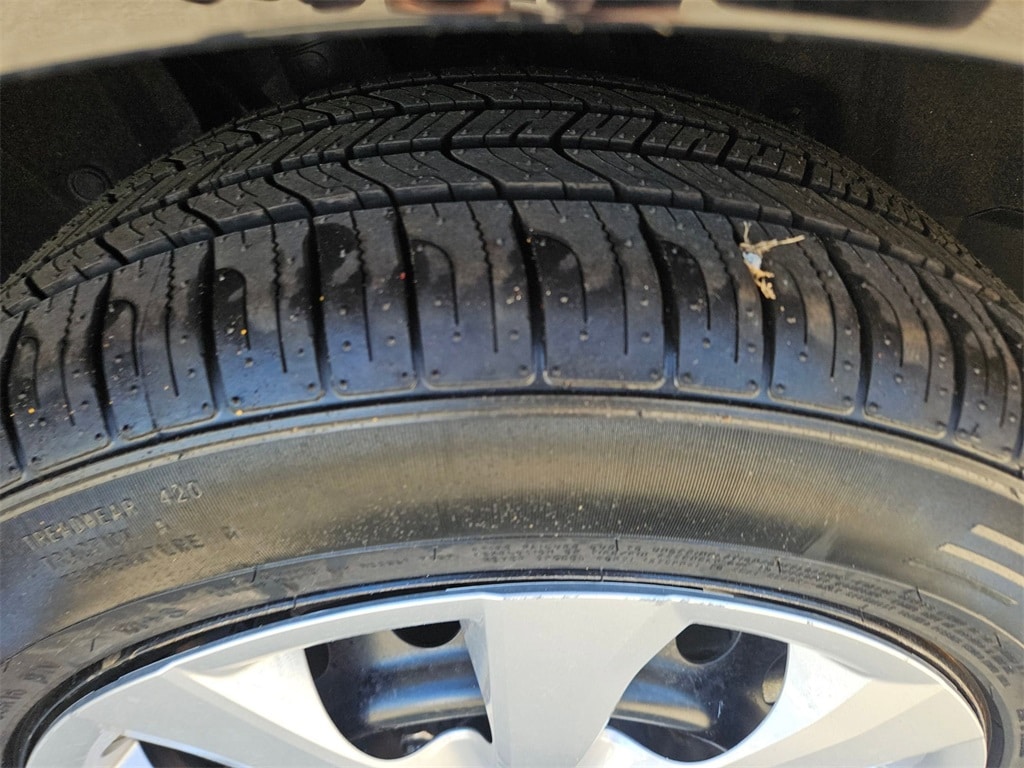 Thumbnail: 2024 Toyota Corolla - 25