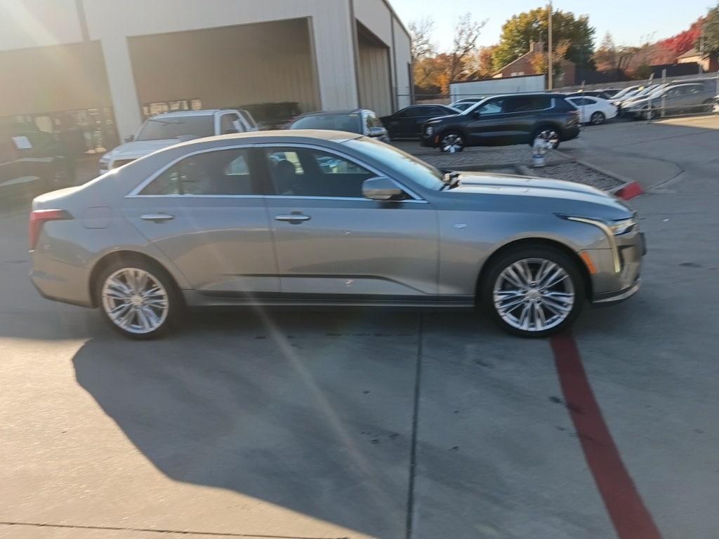 Thumbnail: 2023 Cadillac CT4 - 7