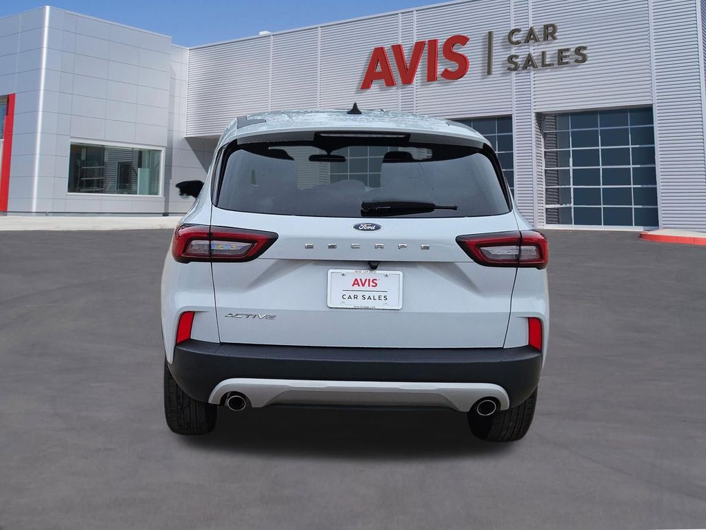 Thumbnail: 2025 Ford Escape - 5