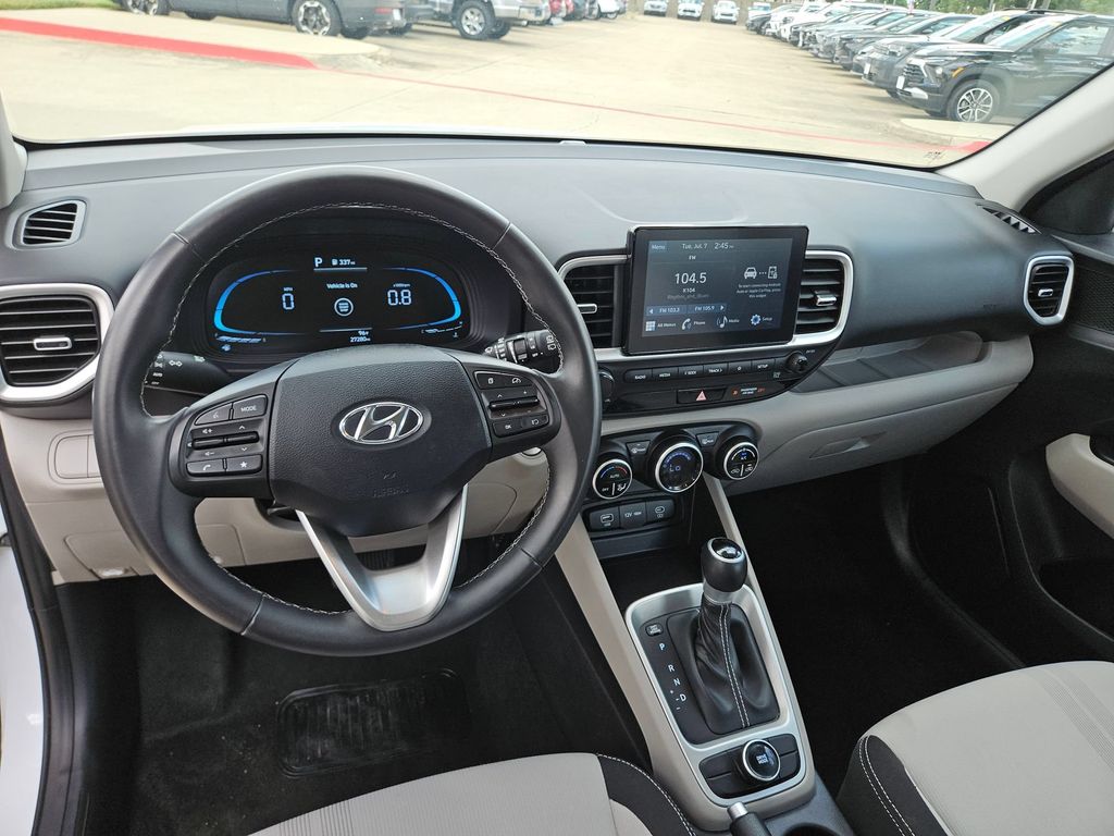 Thumbnail: 2025 Hyundai Venue - 16